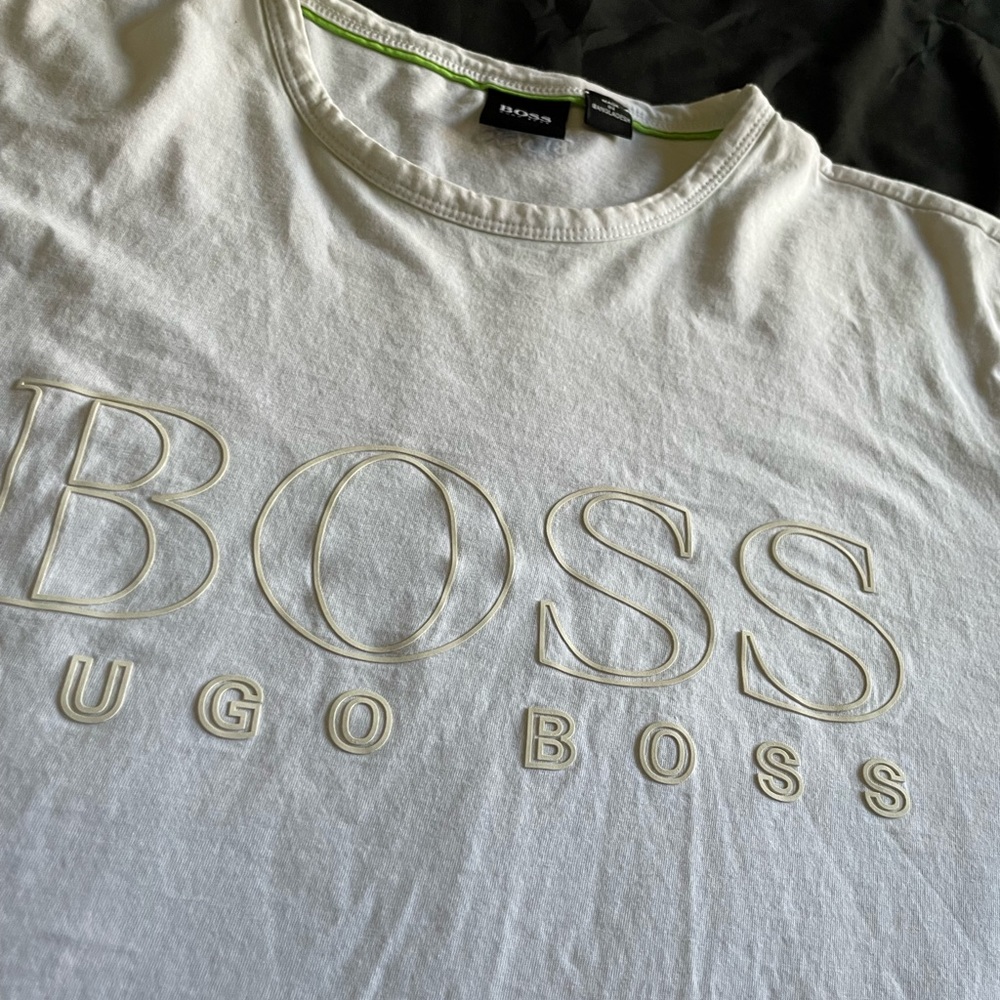 Hugo boss white t